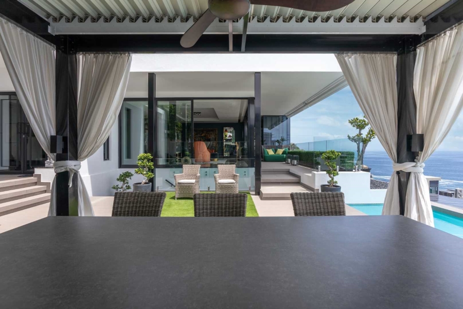 To Let 3 Bedroom Property for Rent in Bantry Bay Western Cape